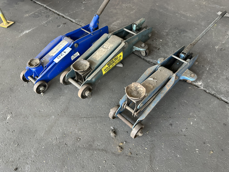 120 (4)