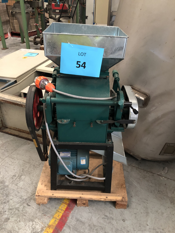 054 (01)