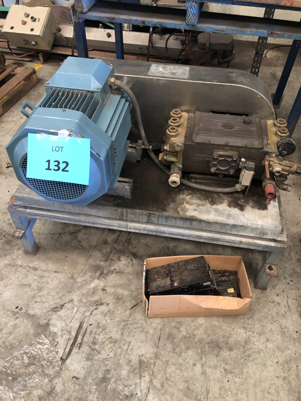 132 (01)