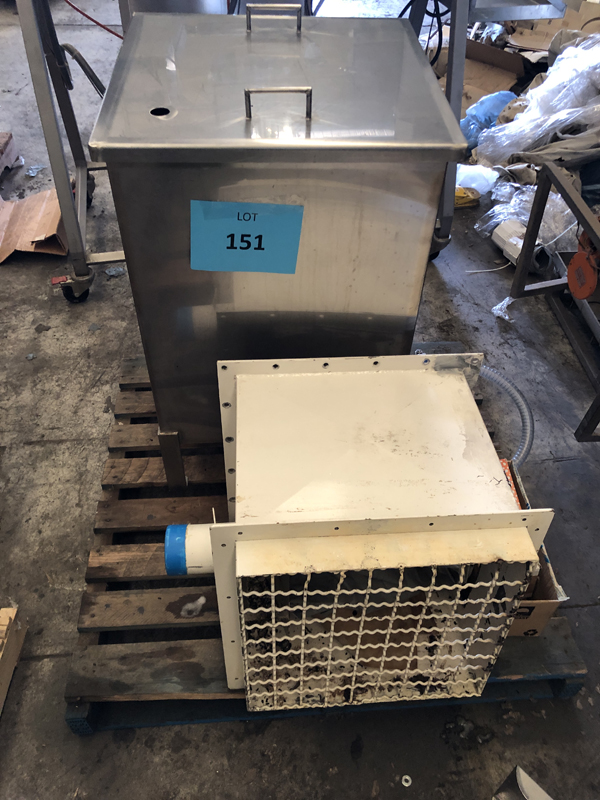 151 (01)