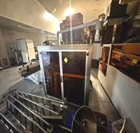 206 (1)